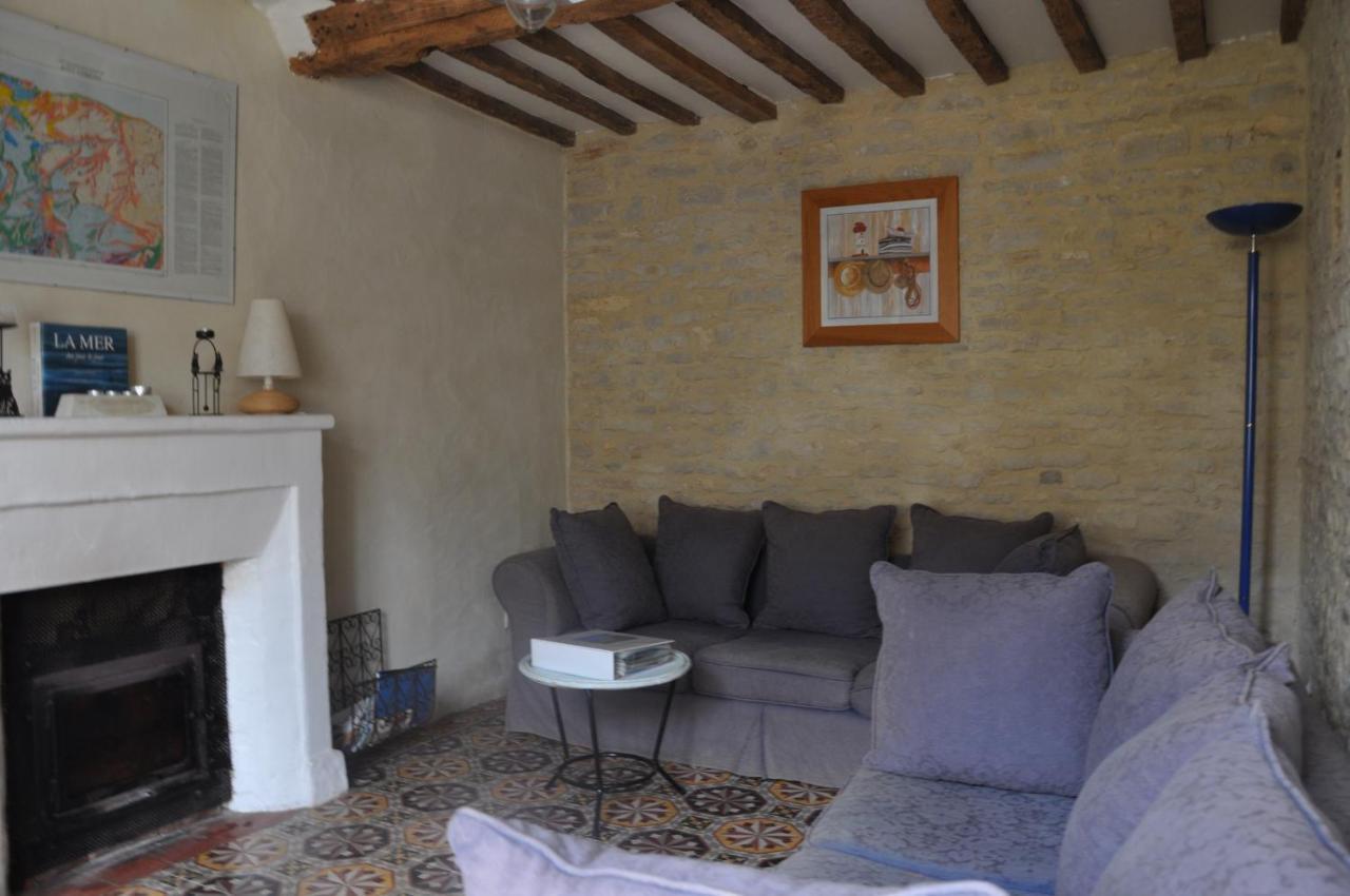 Le Petit Clos Du Bessin Longues-sur-Mer Esterno foto